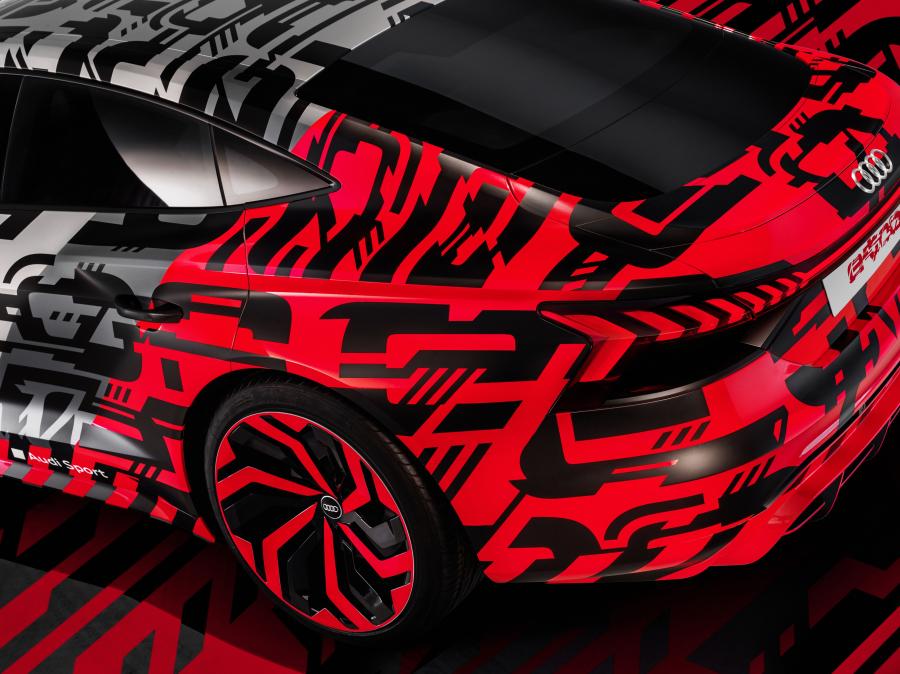 Детали экстерьера Audi e-tron GT Concept 2018 года  (фото 37 из 69)